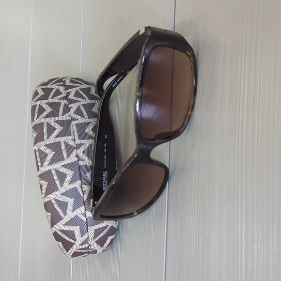 Michael Michael Kors MK Montego Bay Brown Tortoise Medium Women's Sunglasses - Picture 1 of 11